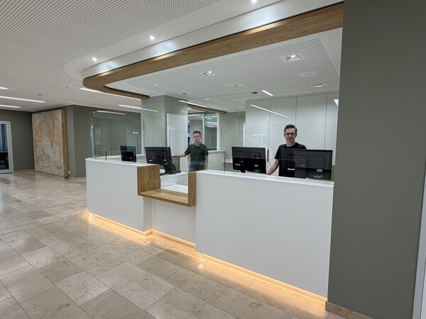20260929 - Neues Service-Center im Rathaus bietet zentrale Anlaufstelle