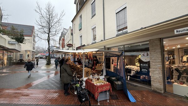 20261030 - Wochenmarkt macht Platz f&uuml;r &raquo;ibb on Ice&laquo;