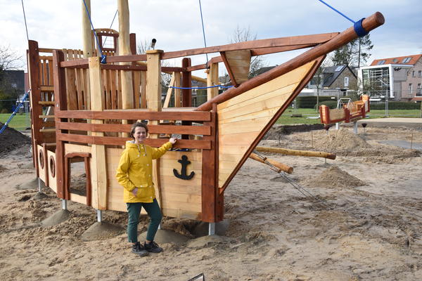 Neuer Spielplatz an der Diekwiese wartet mit gro&szlig;em Spielschiff auf
