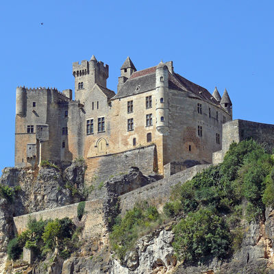 Schloss Beynac im Tal der Dordogne