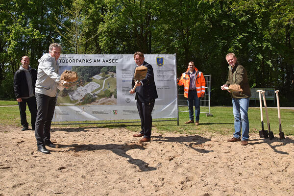 Erster Spatenstich f&uuml;r den Bau des Outdoorparks am Aasee