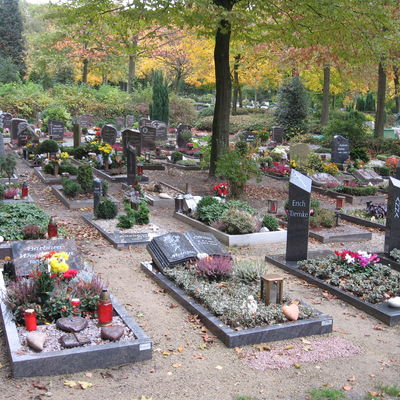 Friedhof P&uuml;sselb&uuml;ren