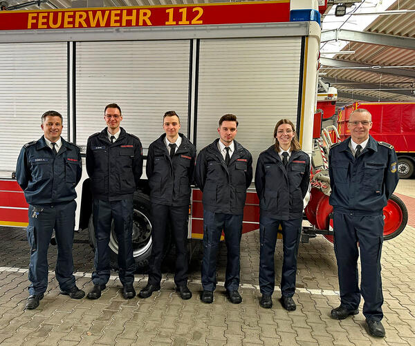 20240206 - Quartett freut sich &uuml;ber Ernennungsurkunden
