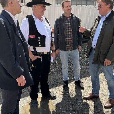 Impressionen vom Richtfest f&uuml;r das neue Schul- und Vereinsschwimmbad (Foto: Stadt Ibbenb&uuml;ren / Andr&eacute; Elshoff)