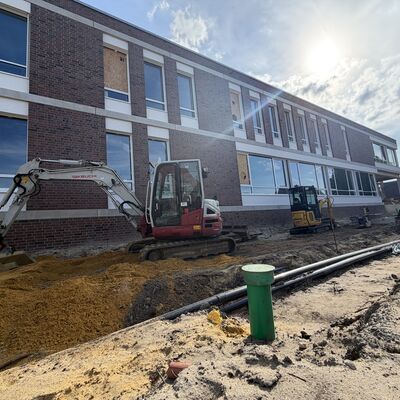 20260629 - Erweiterung der Johannes-Bosco-Schule kurz vor Fertigstellung