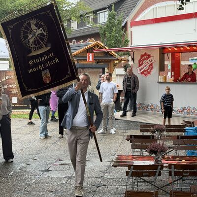 Impressionen vom Fassanstich zur offiziellen Er&ouml;ffnung der Ibbenb&uuml;rener Gro&szlig;kirmes 2026 (Foto: Stadt Ibbenb&uuml;ren / Max Bertemes)