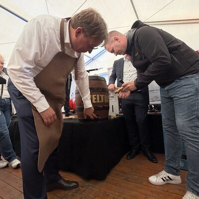 Impressionen vom Fassanstich zur offiziellen Er&ouml;ffnung der Ibbenb&uuml;rener Gro&szlig;kirmes 2026 (Foto: Stadt Ibbenb&uuml;ren / Max Bertemes)