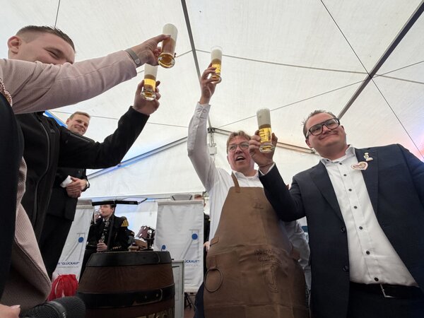 Fassanstich Gro&szlig;kirmes 2026